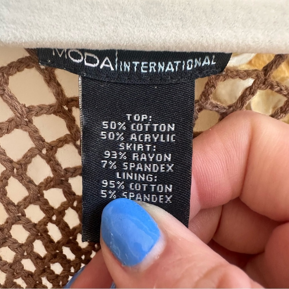 Victoria’s Secret crochet dress - Picture 11 of 12